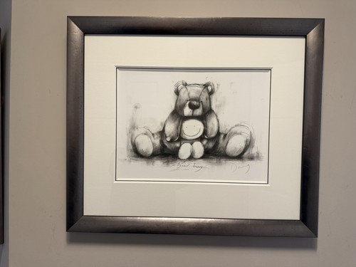Doug hyde bear - hugs, study