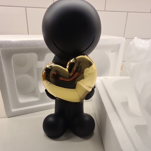Doug hyde sculpture - doug,